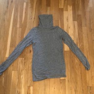 Aritzia grey turtleneck
